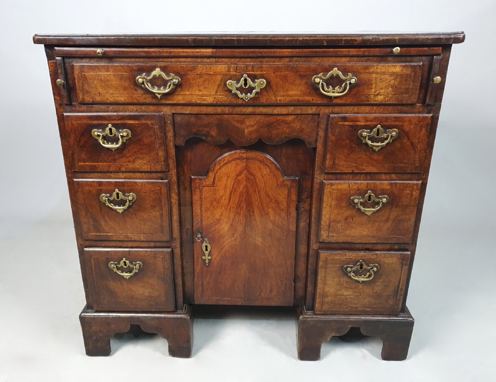 Fine George II Walnut Kneehole Desk with Original Brasses c. 1735 View VI