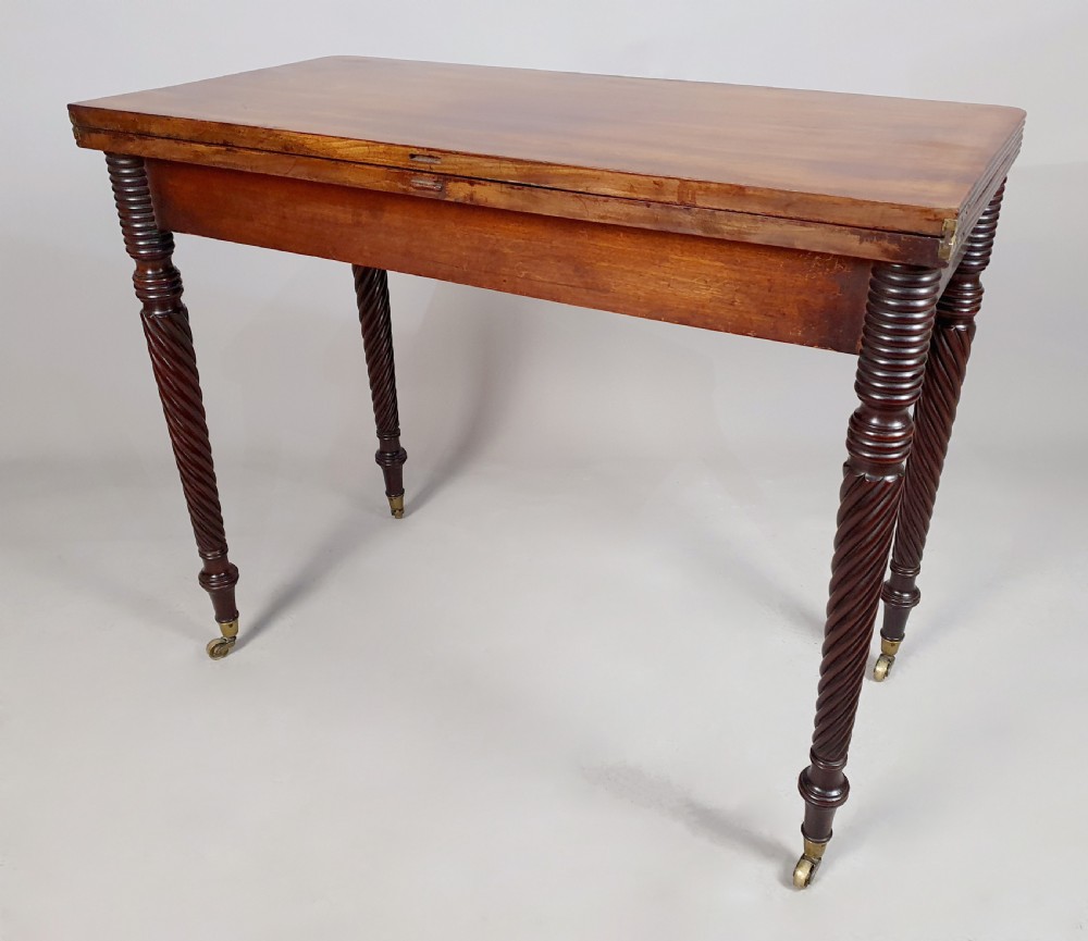 ‘Gillows’ George III Cuban Mahogany Supper Table c. 1760 View VIII