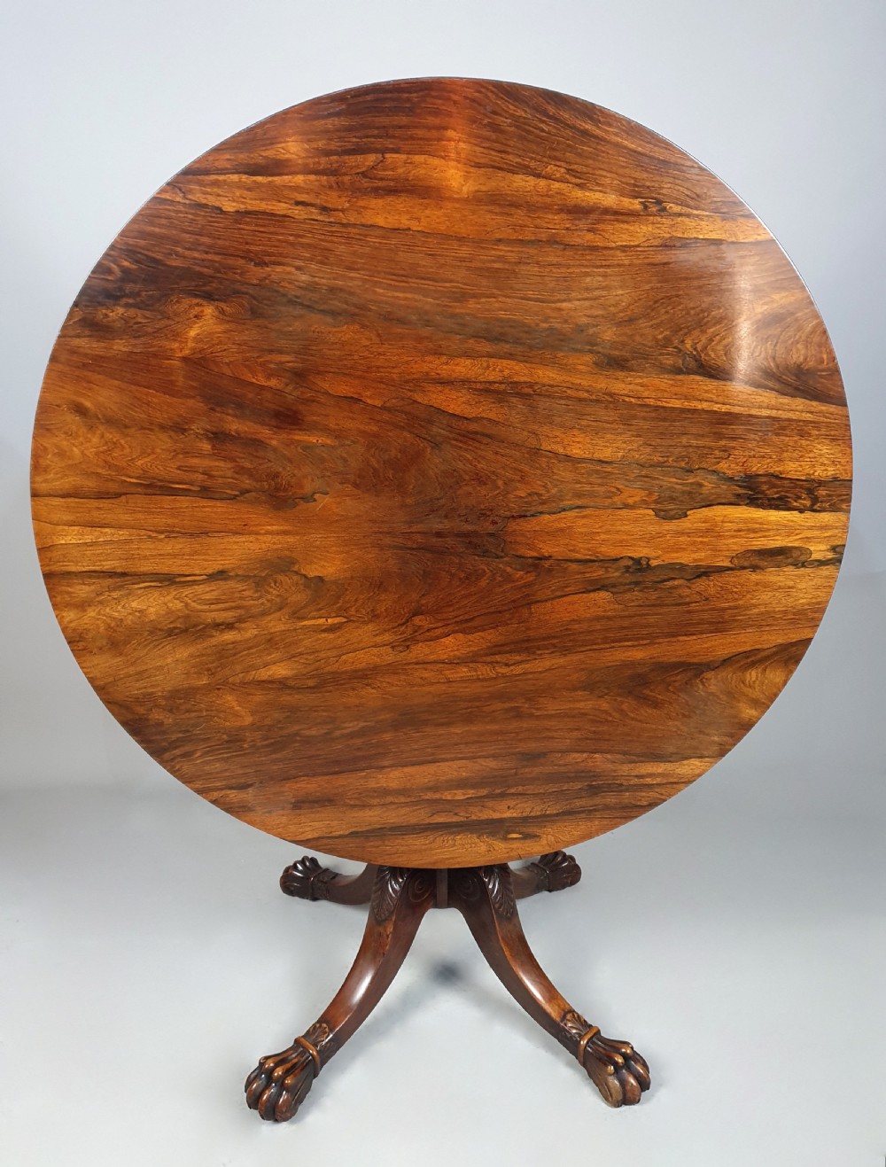 Exceptional Gillingtons of Dublin George III Rosewood Table c. 1820