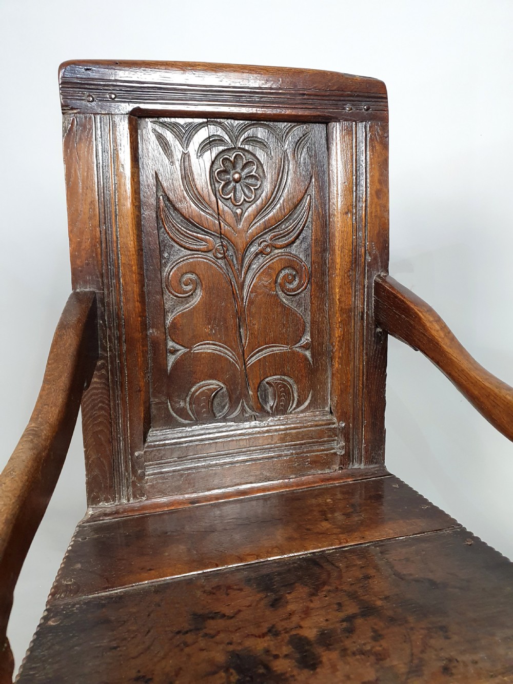 Early 17th Century Elm and Oak Welsh Wainscot Chair c. 1630 View II