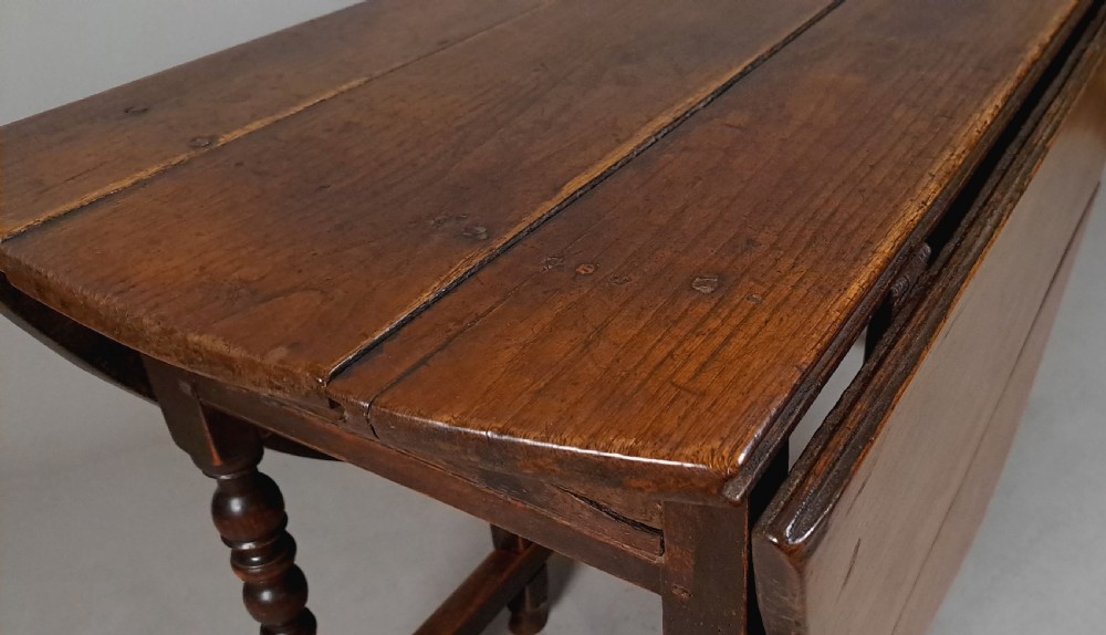 George I Drop Leaf Oak Table c. 1710 View VII