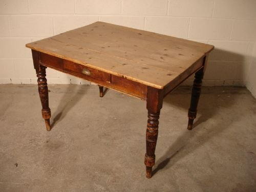 Victorian Scrub Top Pine Table.