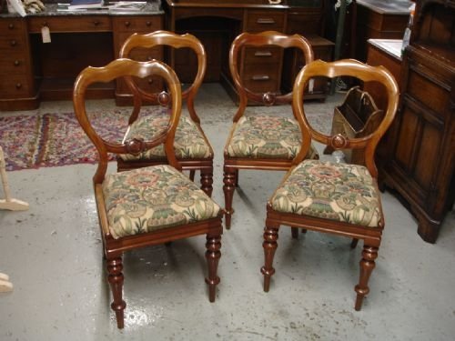 Set of 4 Balloon Back Chairs
