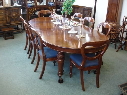 Victorian Mahogany Windout Table