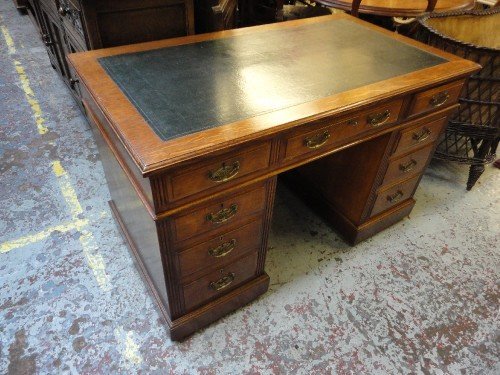 Super Quality Oak 3 Piece Desk