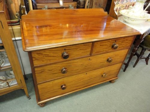 Quality Victorian Mahogany Chest of Drawers