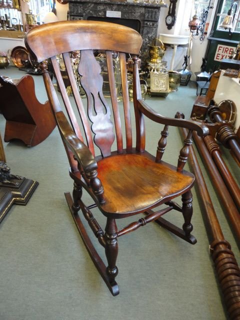Quality Victorian Fiddleback Rocking Chair