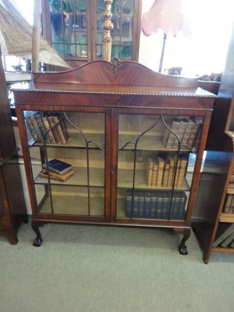 Mahogany Display Bookcase