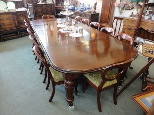 Quality Victorian Mahogany Windout Table