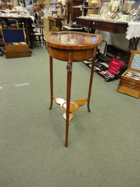 Satinwood Sheild Shape Bijouterie Cabinet
