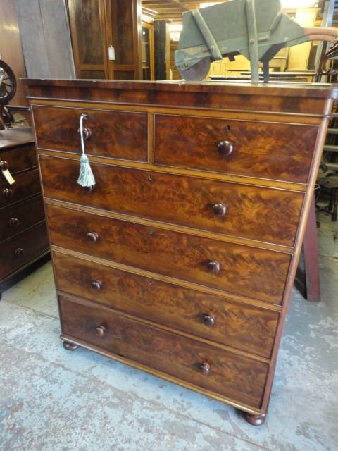 Victorian Tall Mahogany Chest of Drawers