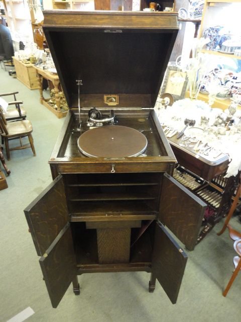 Hmv Windup Gramophone