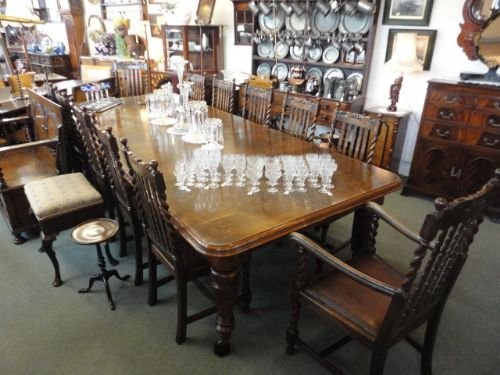Oak Windout Table