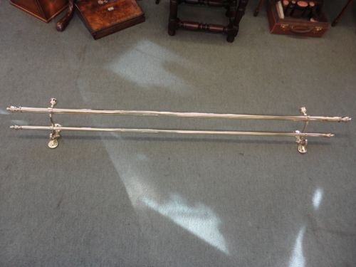 Victorian Range Pole