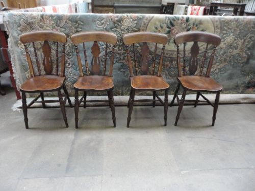 Set of 4 Fiddle Kitchen Chairs