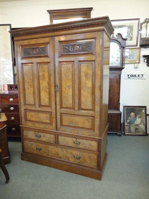 Quality Oak Double Wardrobe