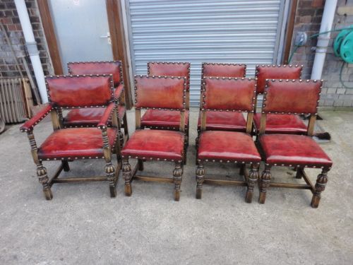 Set of 8 Oak Chairs