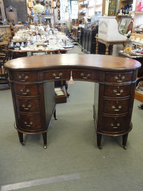 Quality Kidney Shaped Desk