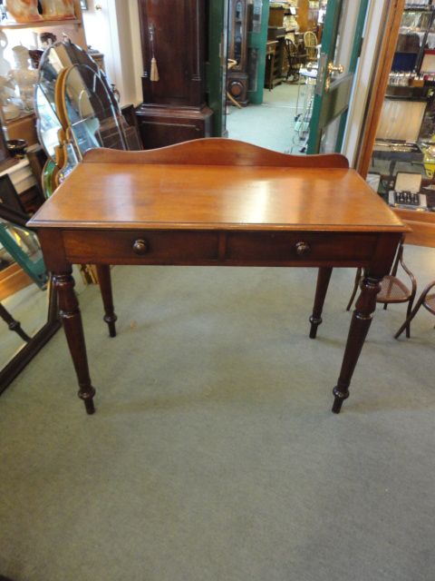 Victorian Mahogany 2 Drawer Side Table