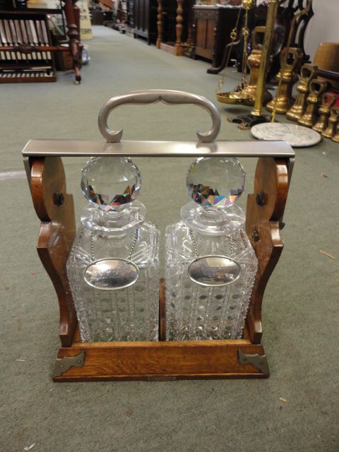2 Bottle Tantalus