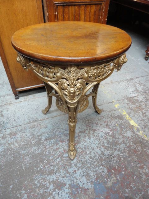 Quality Victorian Pub Table