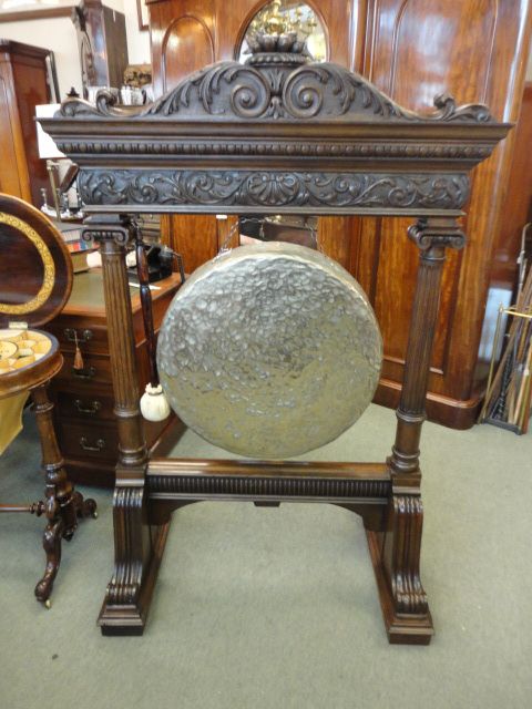Impressive Gong on Stand