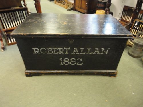 Robert Allan Box ***Sale 10% Off Marked Price***