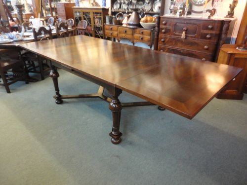 Large Oak Draw Leaf Table