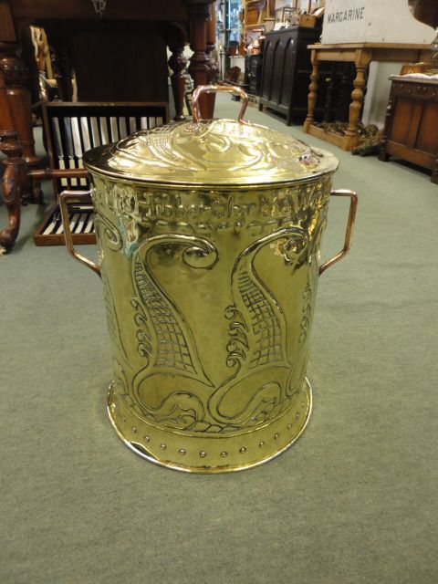 Art's & Crafts Coal Vessel & Lid