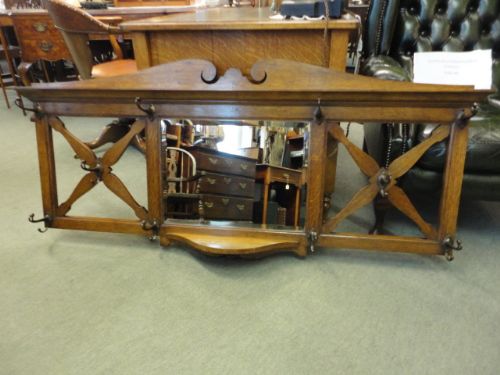 Quality Oak Hall Rack