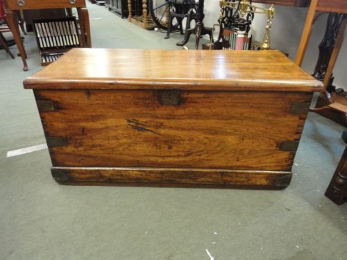 Quality Hardwood Ships Box