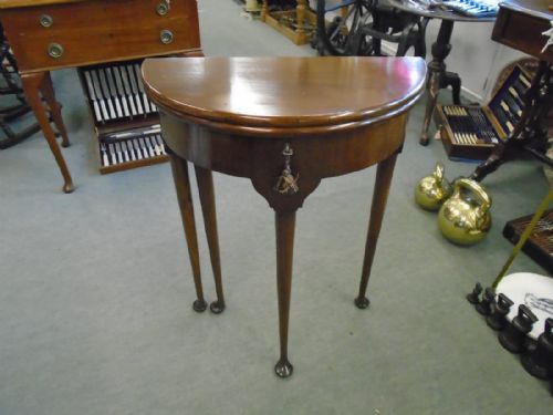 Small Mahogany 1/2 Moon Table