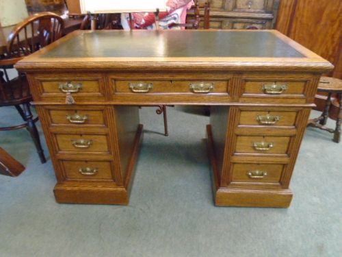Oak Pedestal Desk