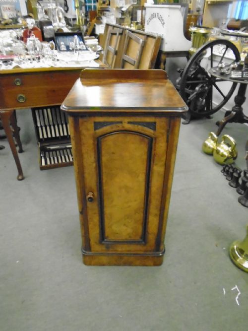 Quality Walnut Bedside