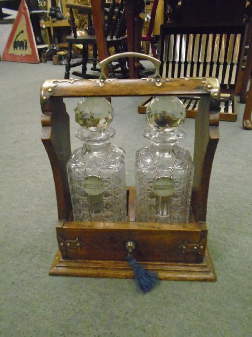 Oak 2 Bottle Tantalus