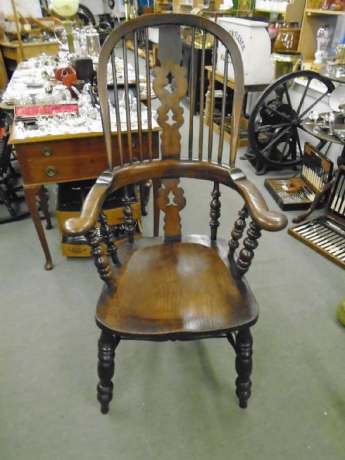 Broad Arm Windsor Chair