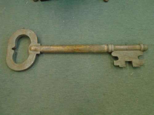 Key  "Tradesman's" Advert