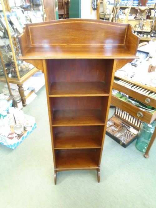 Art's & Craft's Mahogany Bookshelf