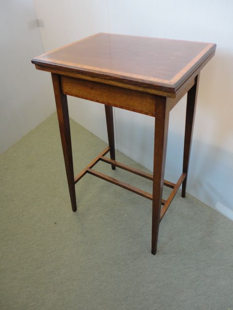 Inlaid Mahogany Occasional / Card Table