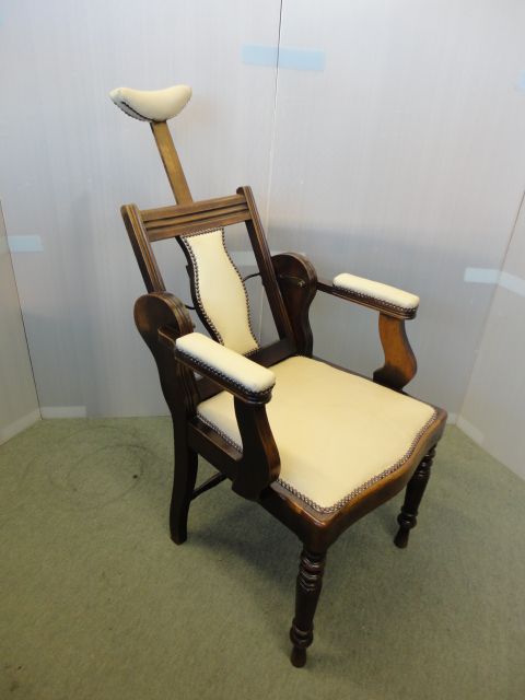 Victorian Reclining Barbers Chair