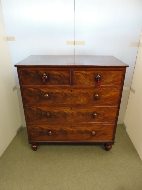 Mahogany Chest of Drawers