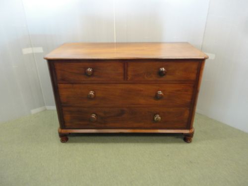 Mahogany Chest of Drawers