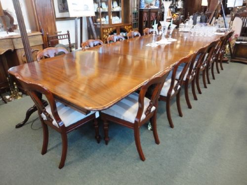 Superb Quality Mahogany Wind Out Table by Pratt & Prince Bradford