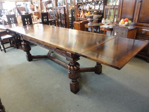 Superb Quality 10' Oak Draw Leaf Table