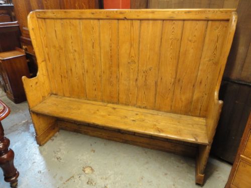 Pine Settle