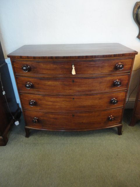Victorian Mahogany Bow Fronted Chest of Drawers