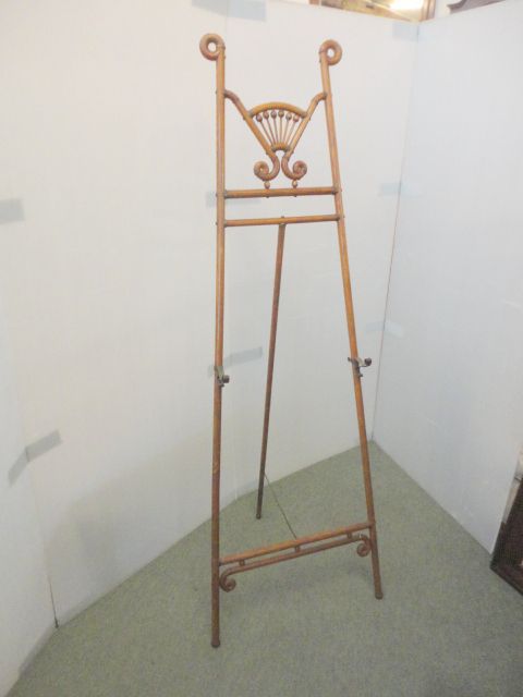 Hardwood Easel
