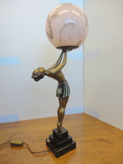 Art Deco Lamp