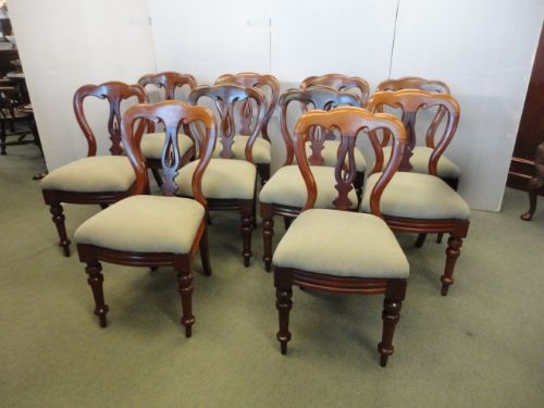10 Mahogany Spear Point Chairs