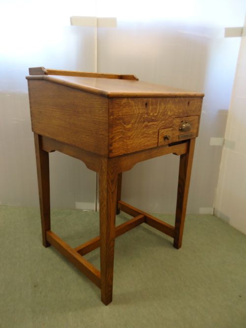 Oak Till on Stand